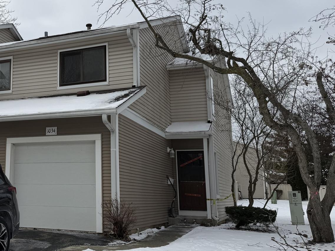 1034 E Randville Dr., Palatine, IL 60074