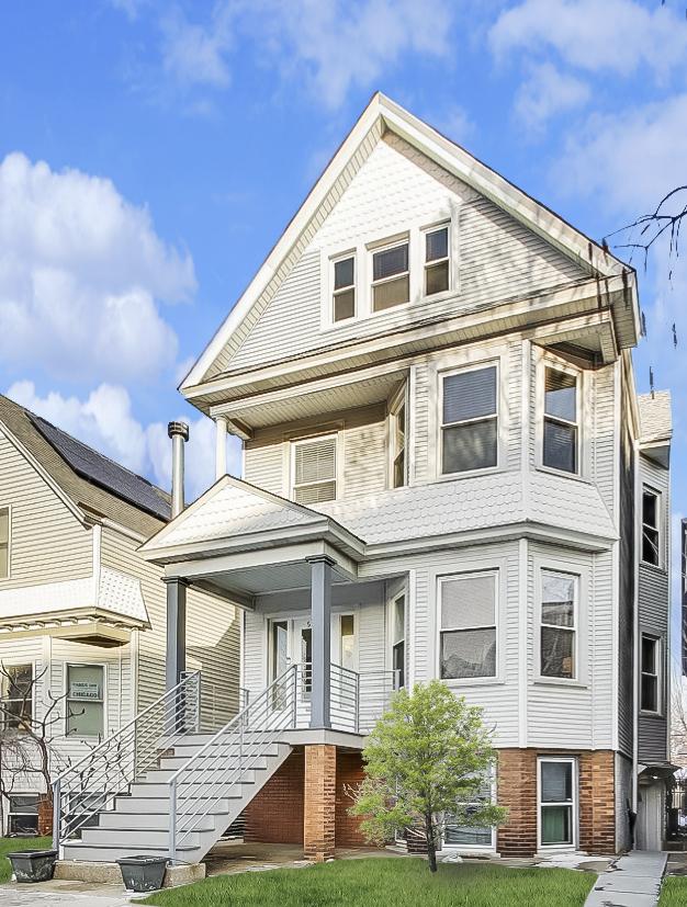 5147 N Claremont Ave., Chicago, IL 60625