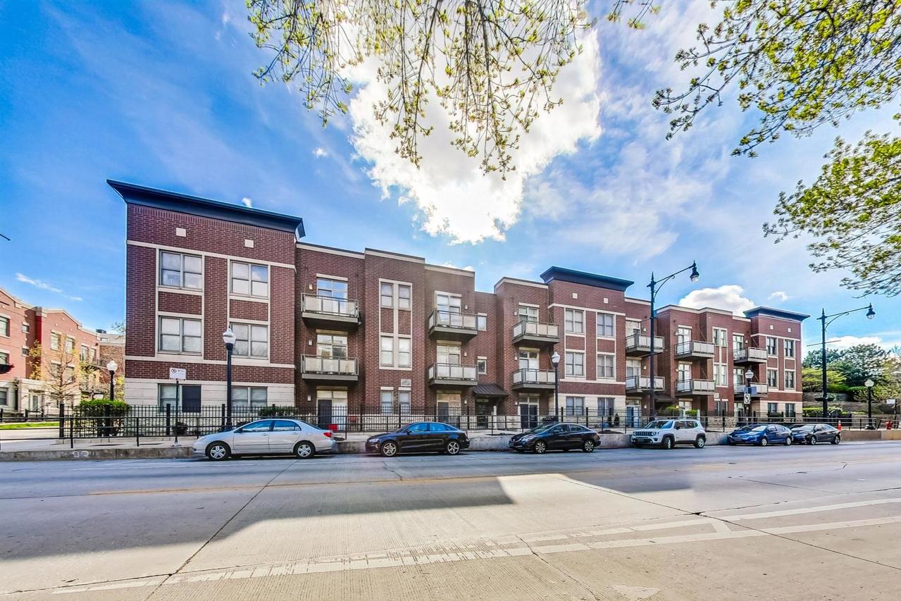 [Address Hidden by Seller], Chicago, IL 60607