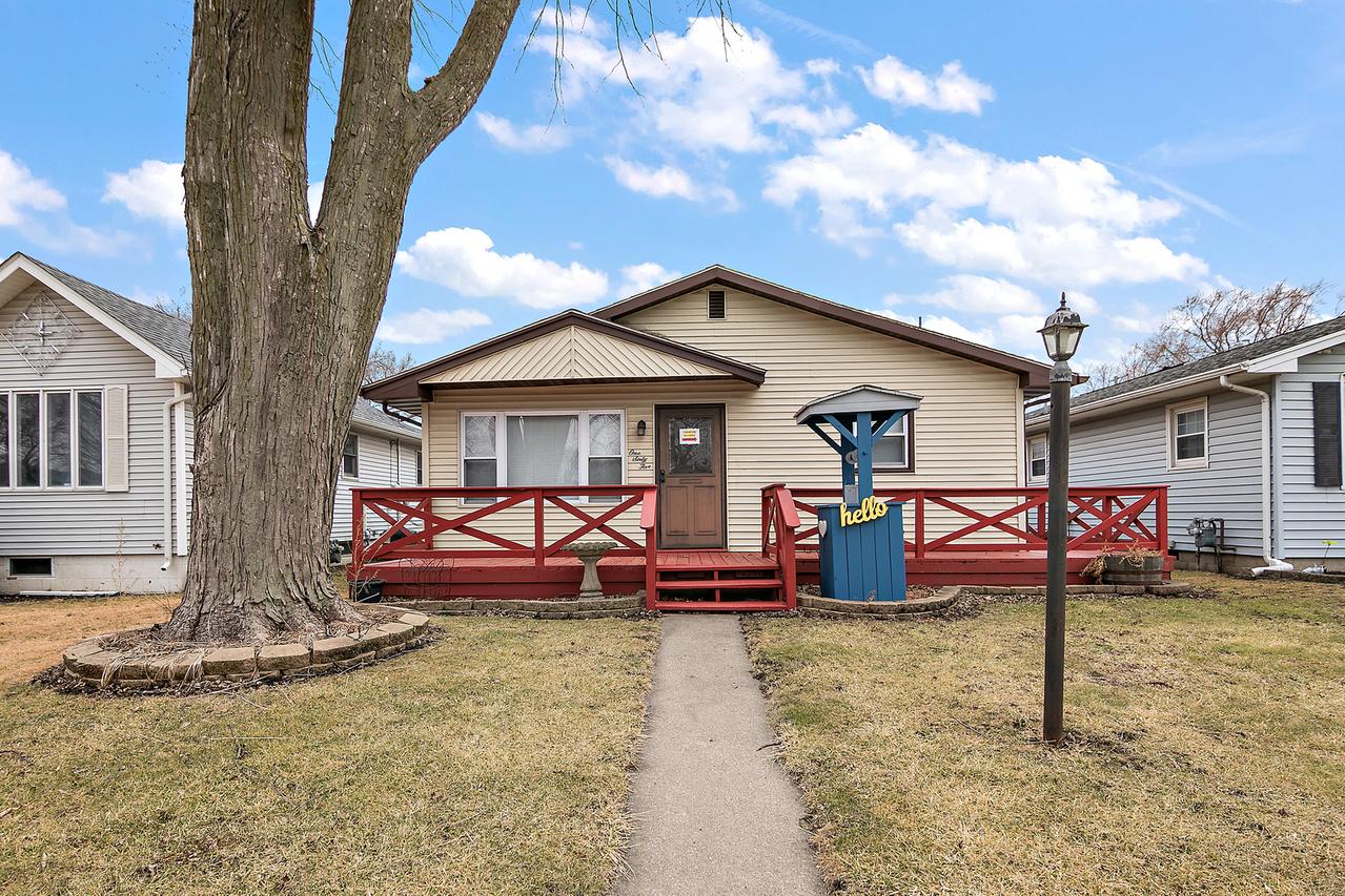 165 S Madison Ave., Bradley, IL 60915