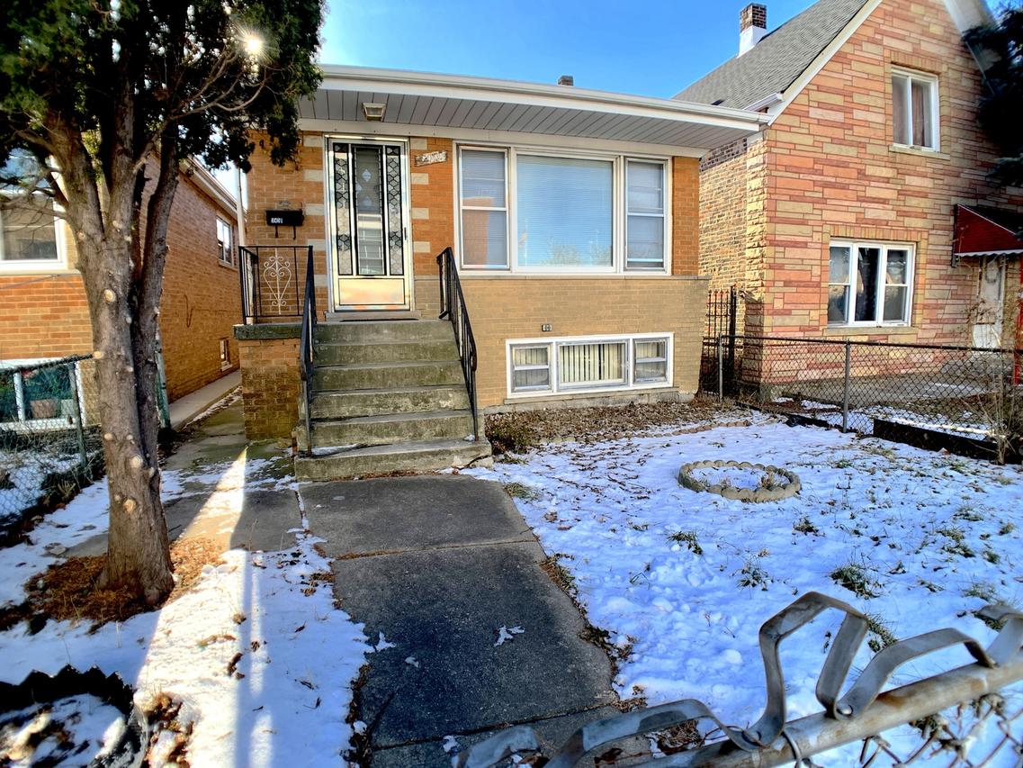 3451 W 38th St., Chicago, IL 60632