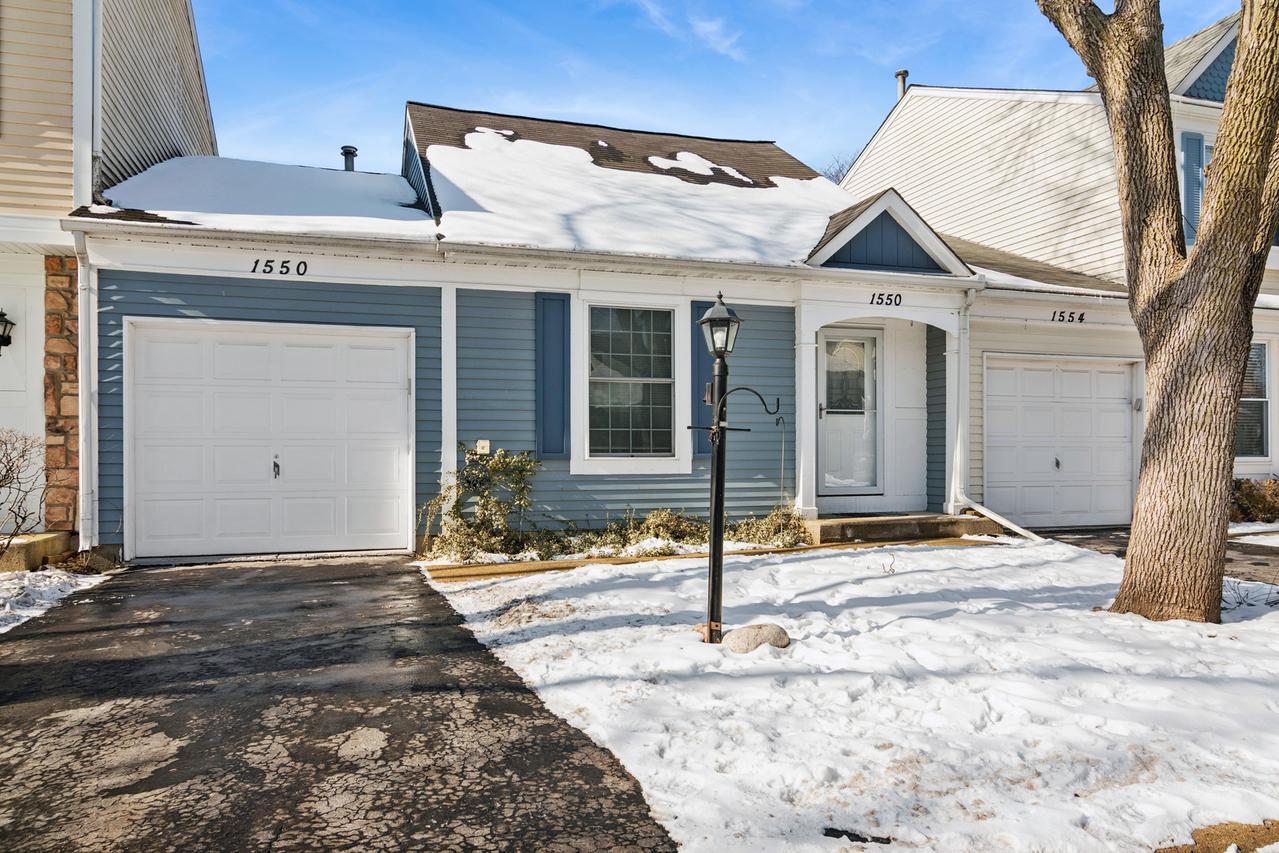 1550 N Dartmoor Ave., Palatine, IL 60067