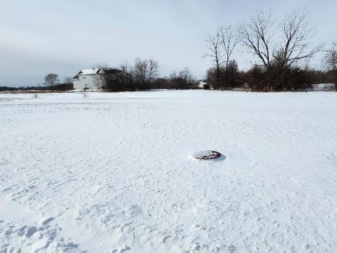 440 Megan Pl., Winthrop Harbor, IL 60096