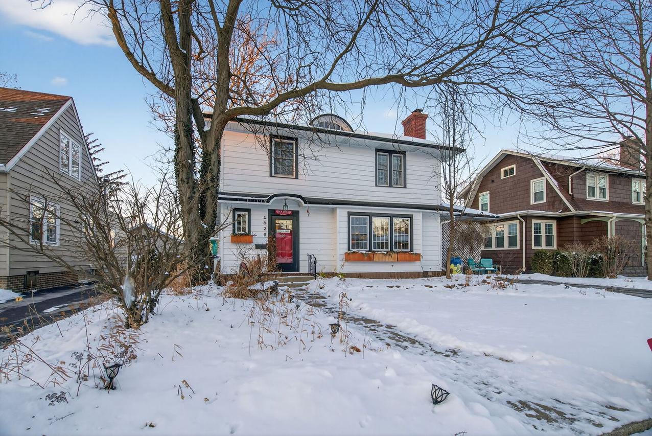 1826 Sycamore Rd., Homewood, IL 60430