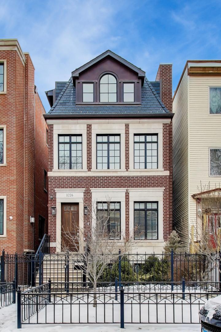 1226 W Henderson St., Chicago, IL 60657