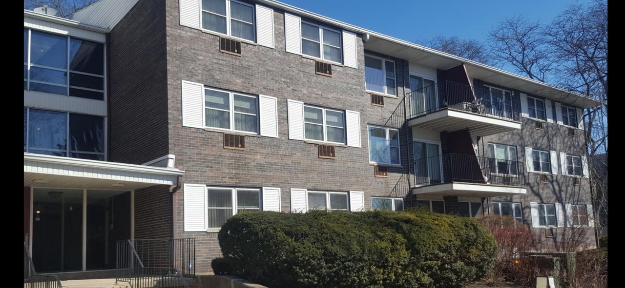 8700 Skokie Blvd. #1N, Skokie, IL 60077
