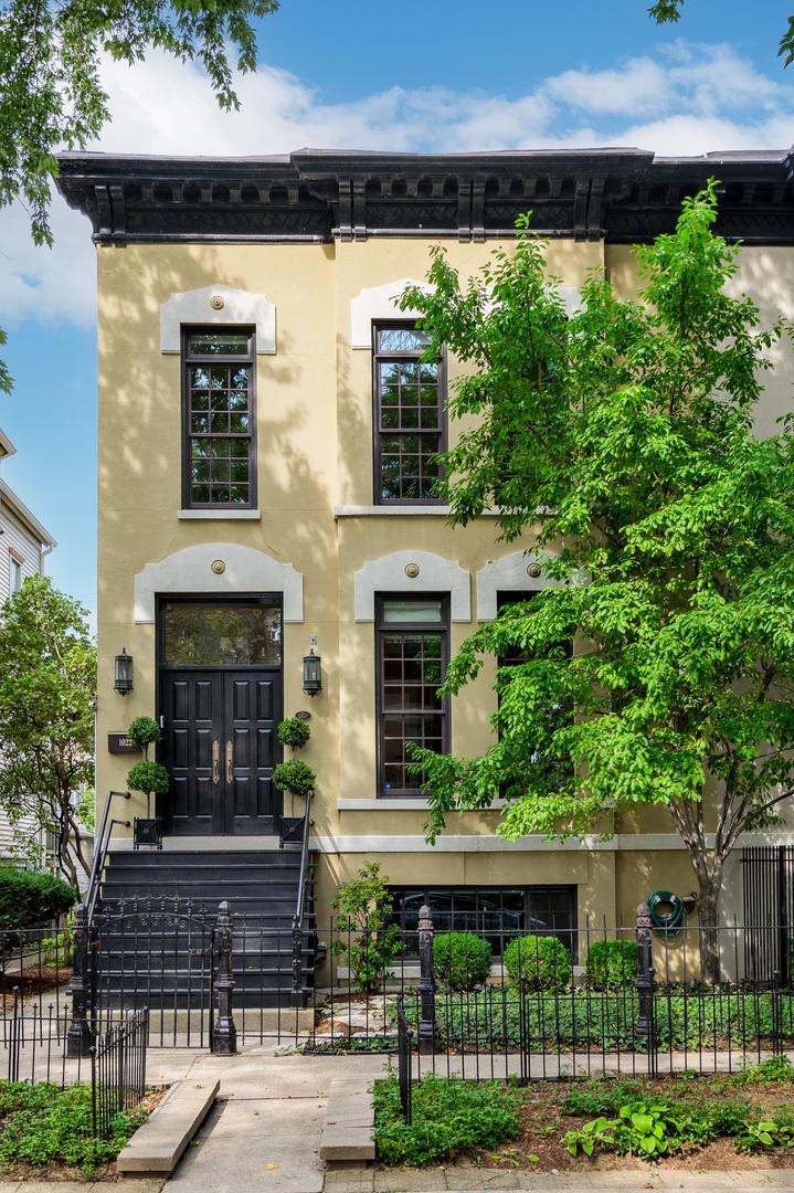 1022 W Montana St., Chicago, IL 60614