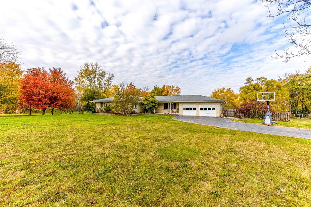 13076 W Pickford St., Wadsworth, IL 60083