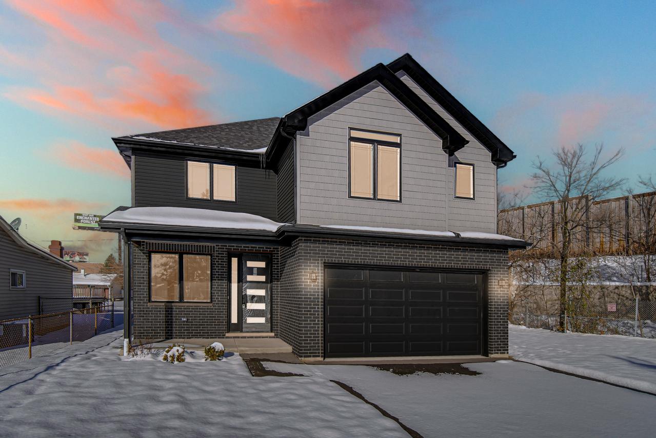 6532 W 112th St., Worth, IL 60482