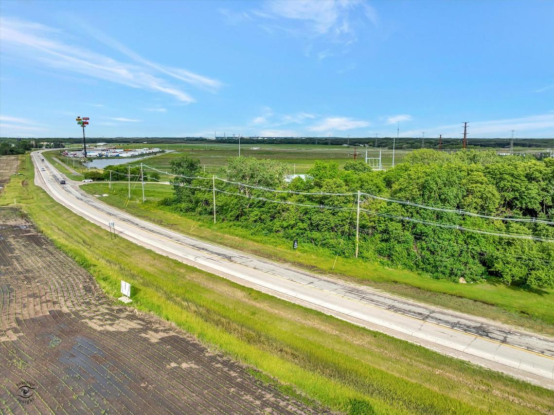 1.88 Acres Rd., Morris, IL 60450