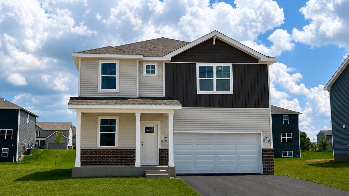 975 Sapphire Ln., Montgomery, IL 60538