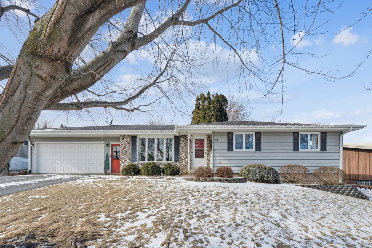 302 Baker St., Fulton, IL 61252