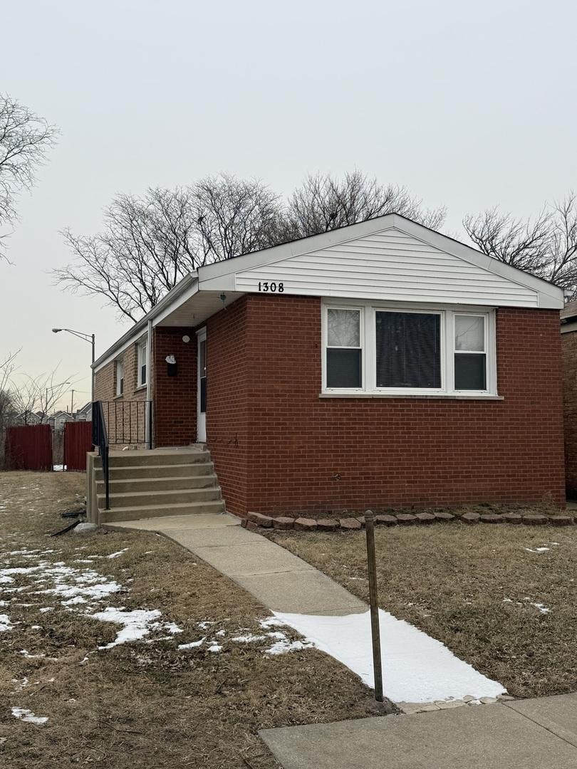 1308 W 108th St., Chicago, IL 60643