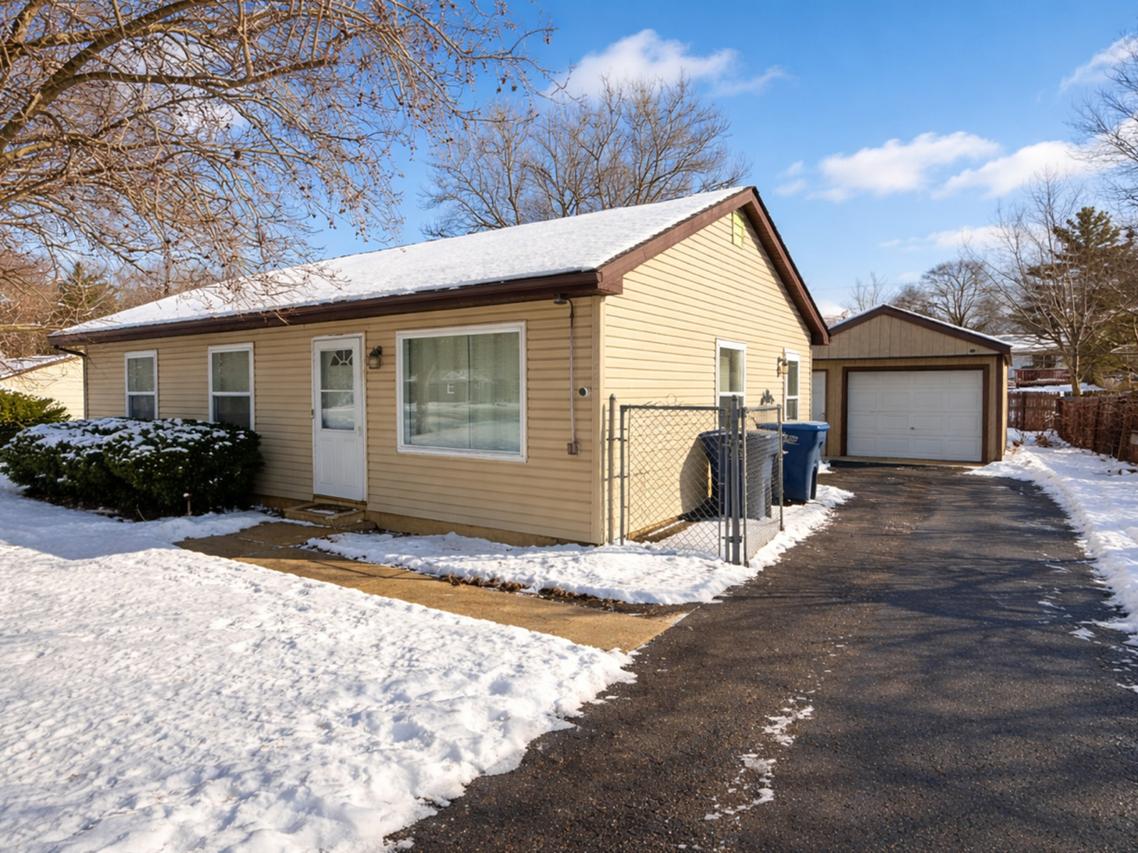 37093 N Il Route 59 Hwy., Lake Villa, IL 60046