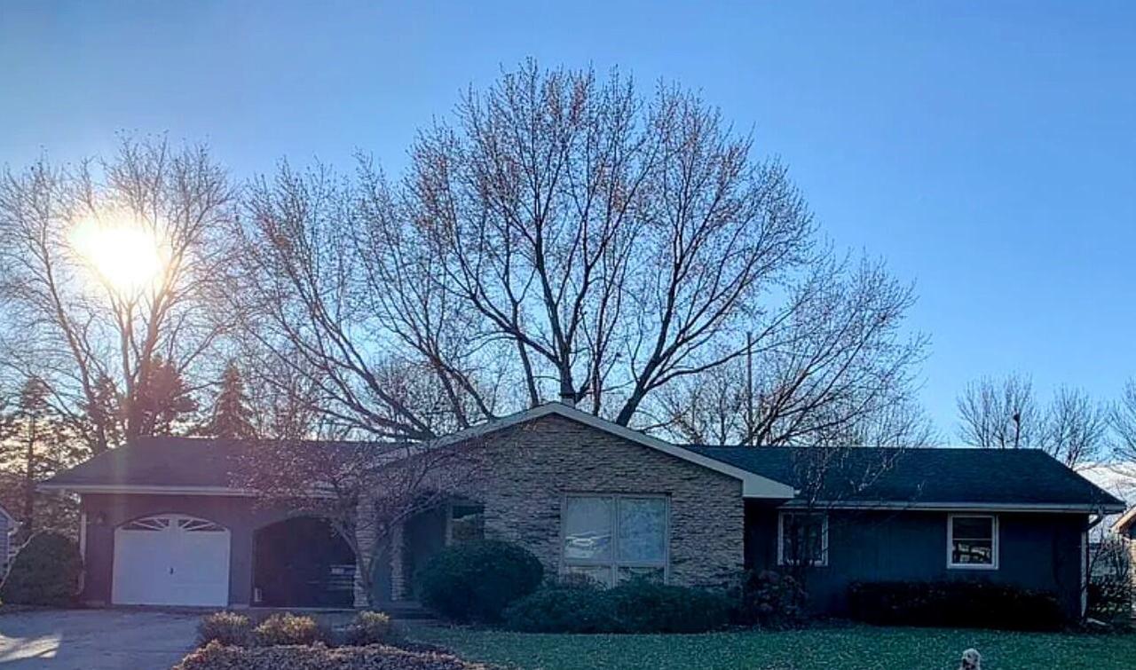 712 Kelley Dr., Rochelle, IL 61068