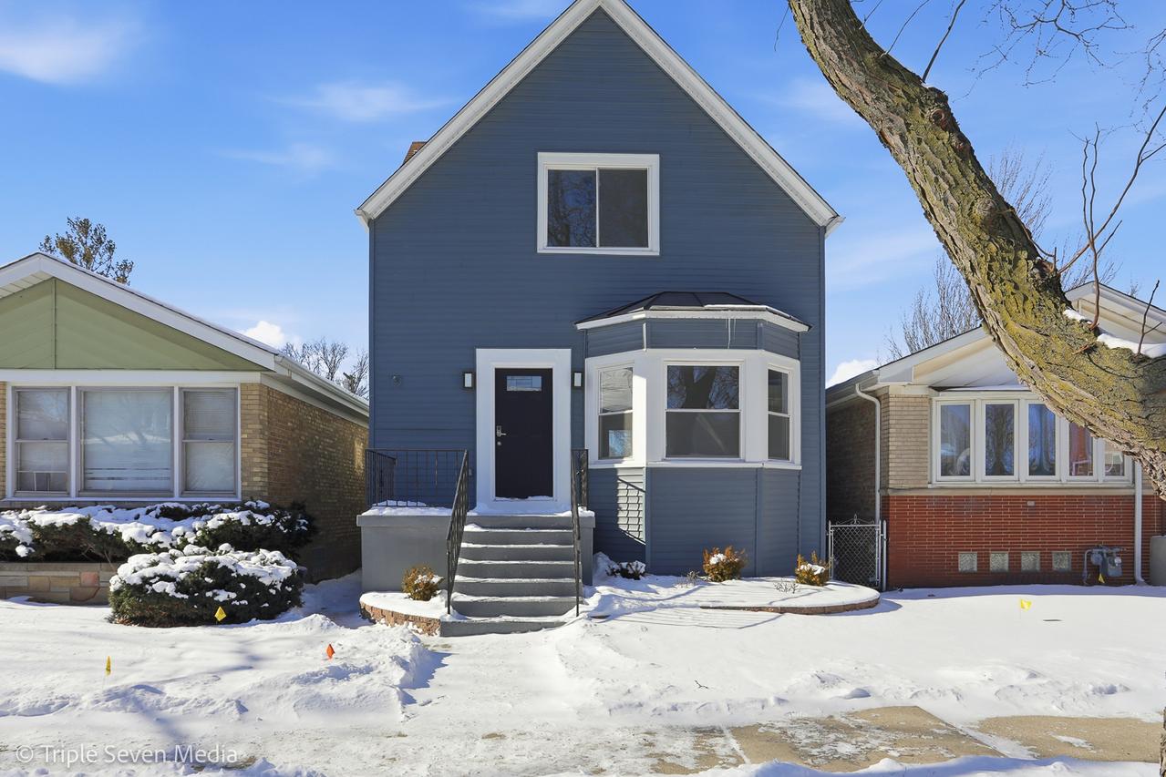 3002 Wesley Ave., Berwyn, IL 60402