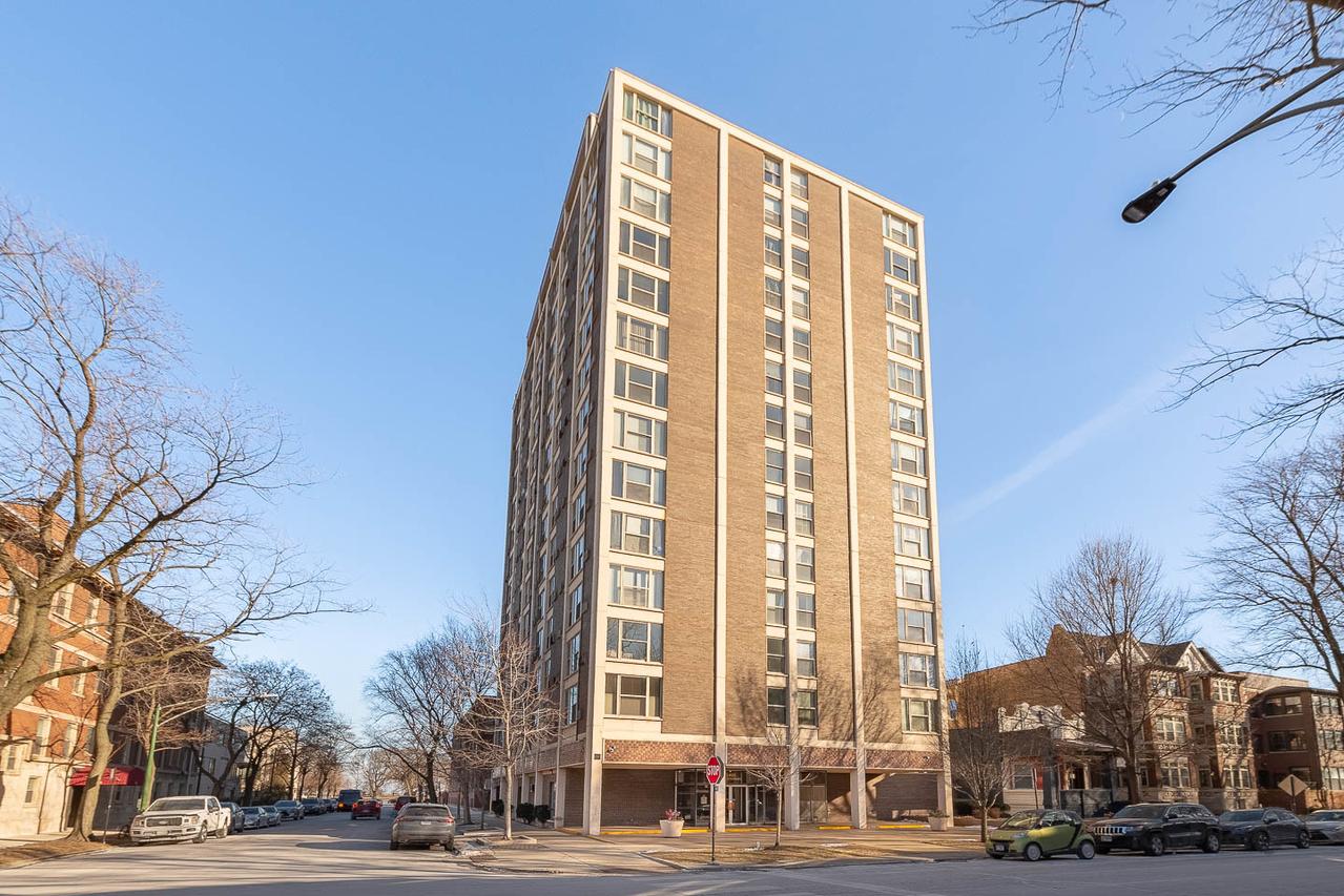5401 S Hyde Park Blvd. #1502, Chicago, IL 60615