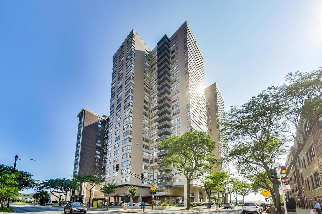 [Address Hidden by Seller], Chicago, IL 60660
