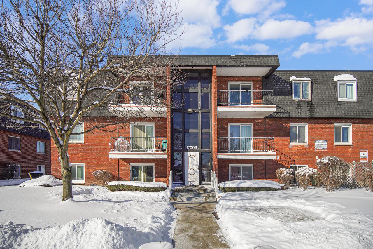 17006 Novak Dr. #T107, Hazel Crest, IL 60429