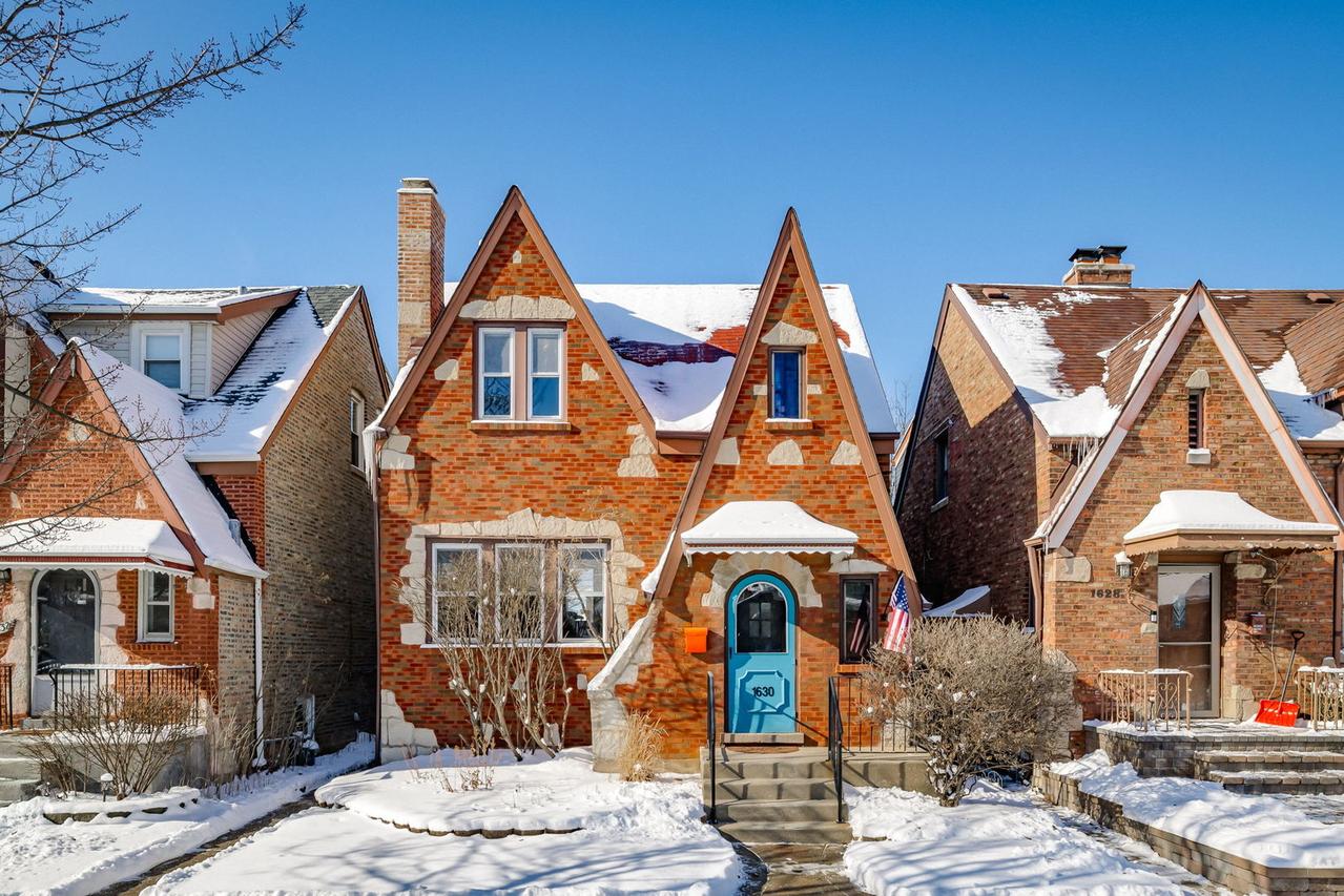 1630 Grove Ave., Berwyn, IL 60402