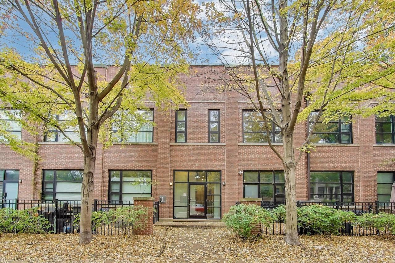2105 W Concord Pl. #5, Chicago, IL 60647