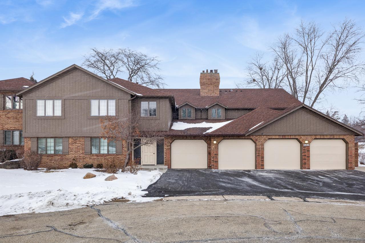 7930 W Lakeview Ct. #1B, Palos Heights, IL 60463