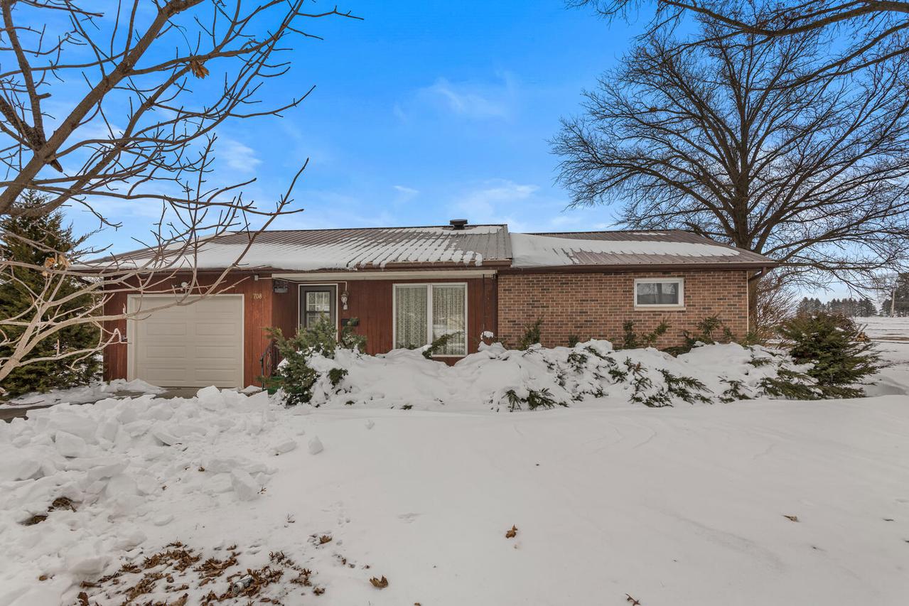 708 S E St., Hammond, IL 61929