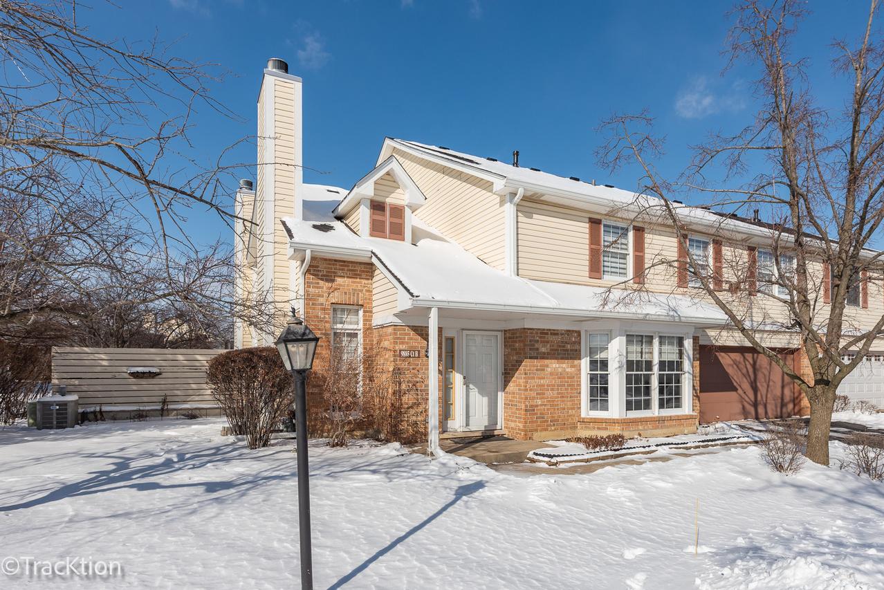9885 Cambridge Ct. #B, Mokena, IL 60448