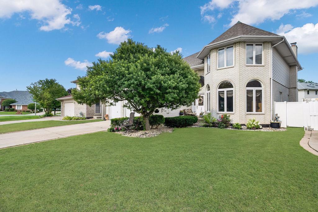 10745 Lockwood Ave., Oak Lawn, IL 60453