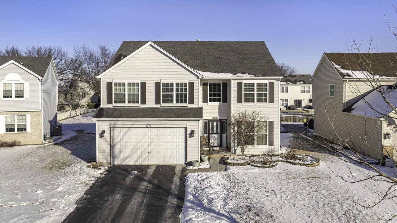 1710 Tall Oaks Dr., Plainfield, IL 60586