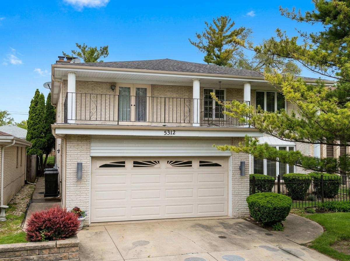5312 Pratt Ave., Skokie, IL 60077