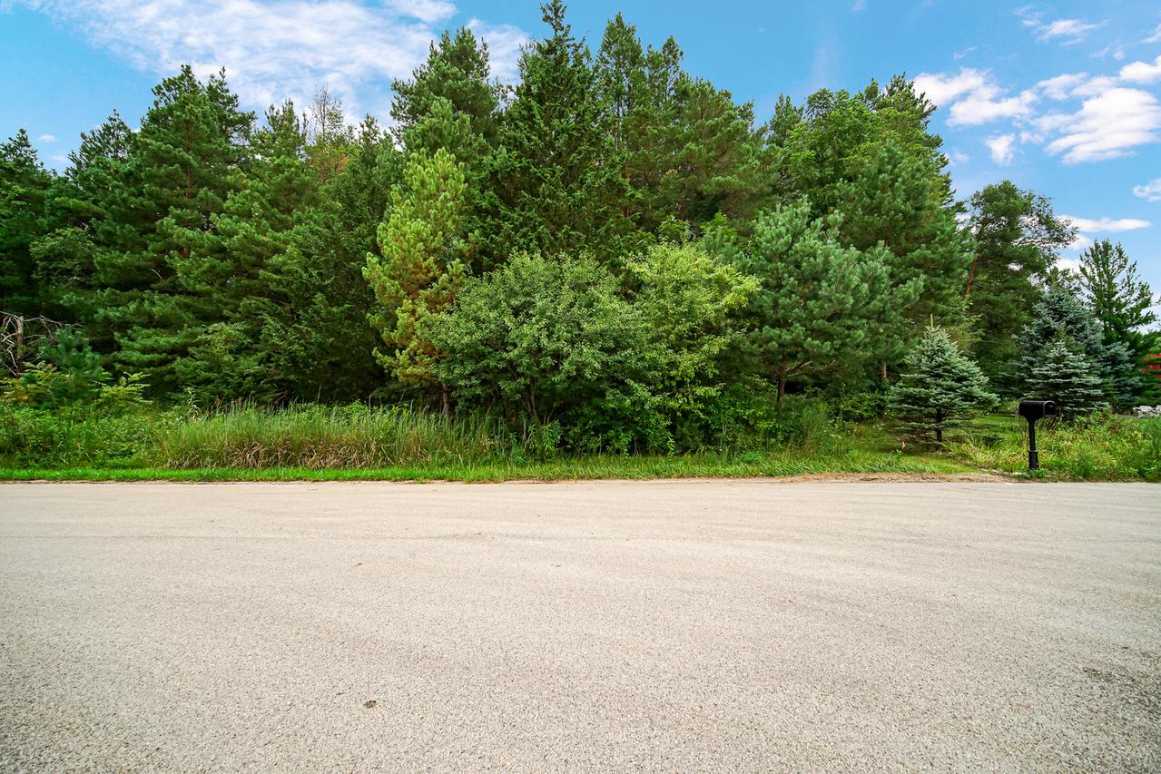 6783 W Creekside Dr., Long Grove, IL 60047