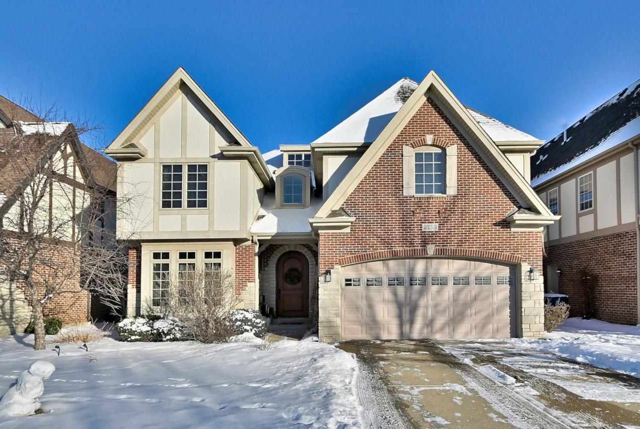 145 N Walnut St., Elmhurst, IL 60126