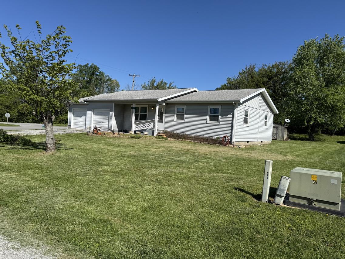 15 Pecan St., Alto Pass, IL 62905