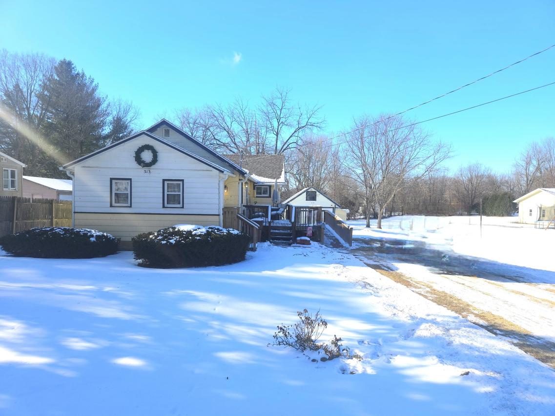 313 S Westmoreland Ave., Rockford, IL 61102