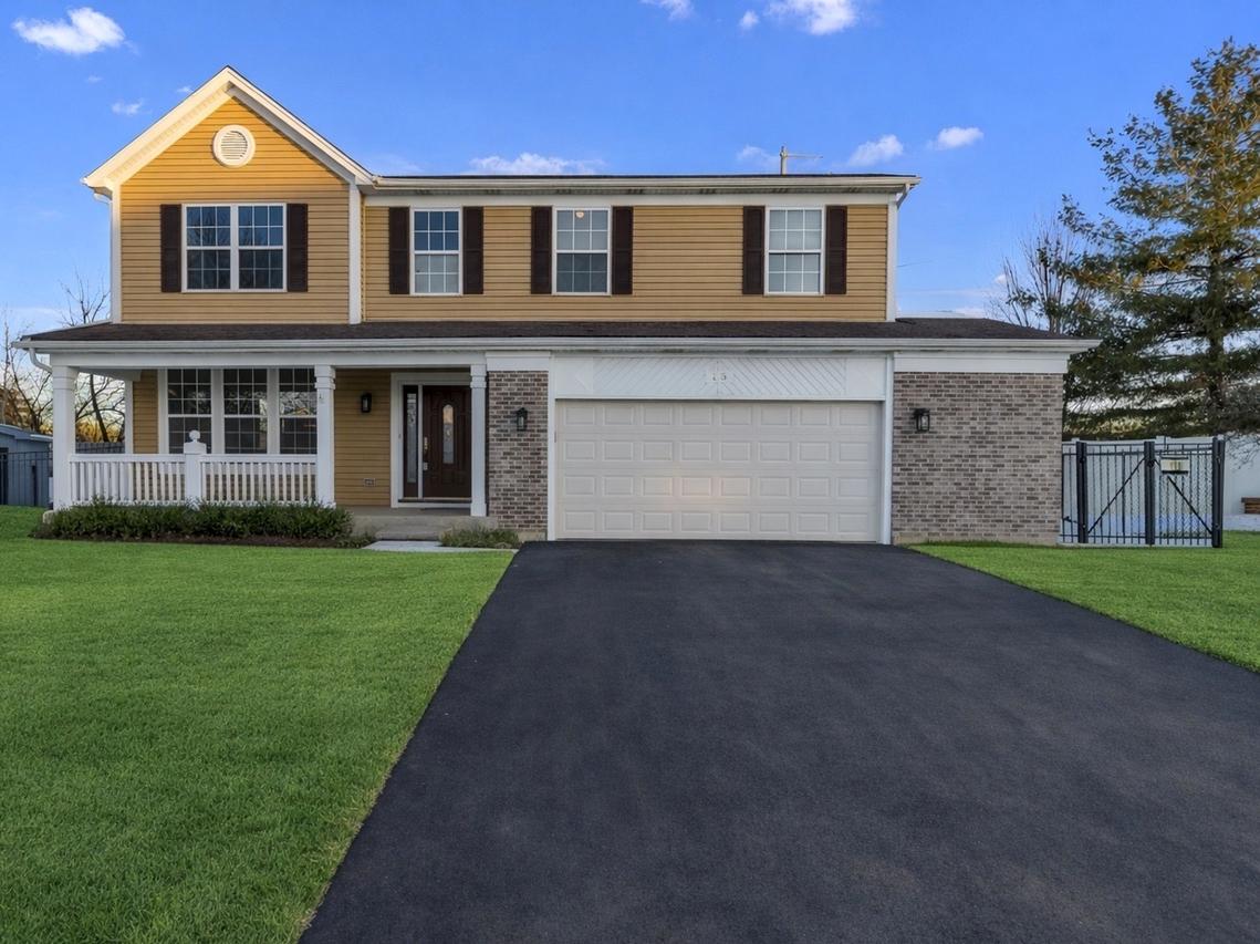 15 S Conway Ct., South Elgin, IL 60177