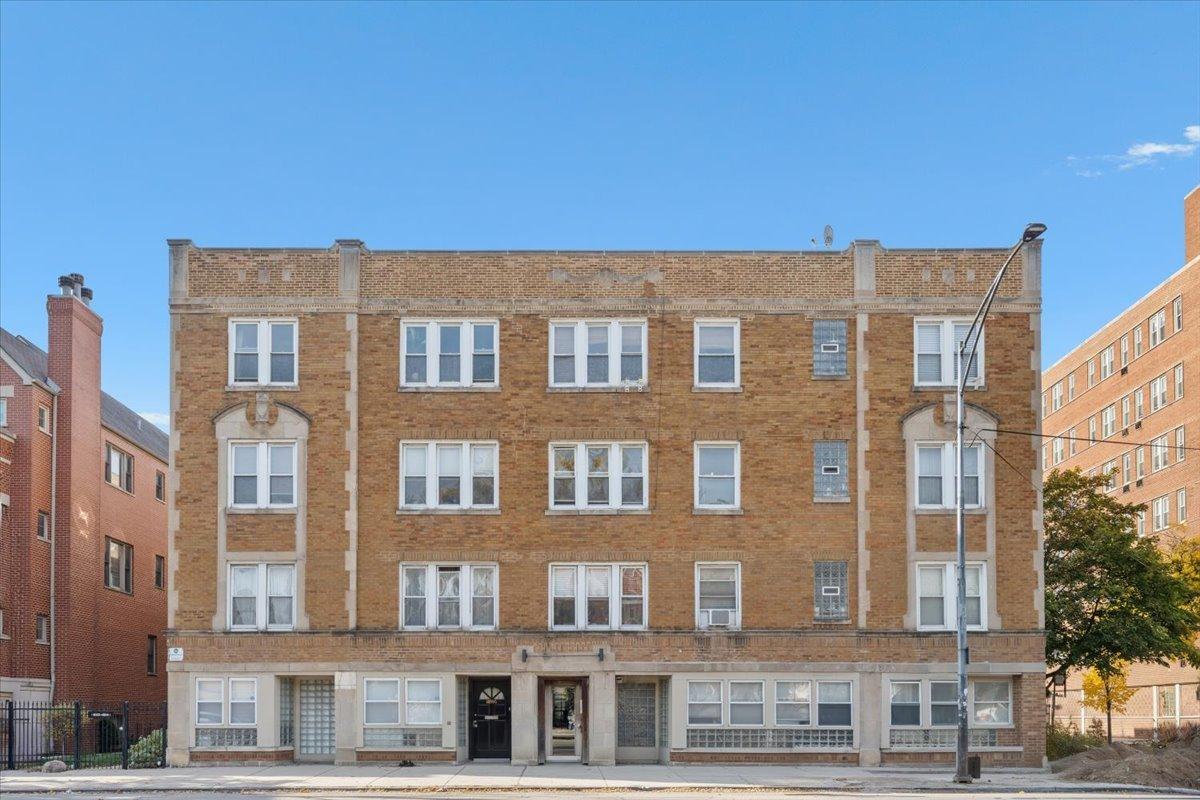 4896 N Ashland Ave. #3W, Chicago, IL 60640
