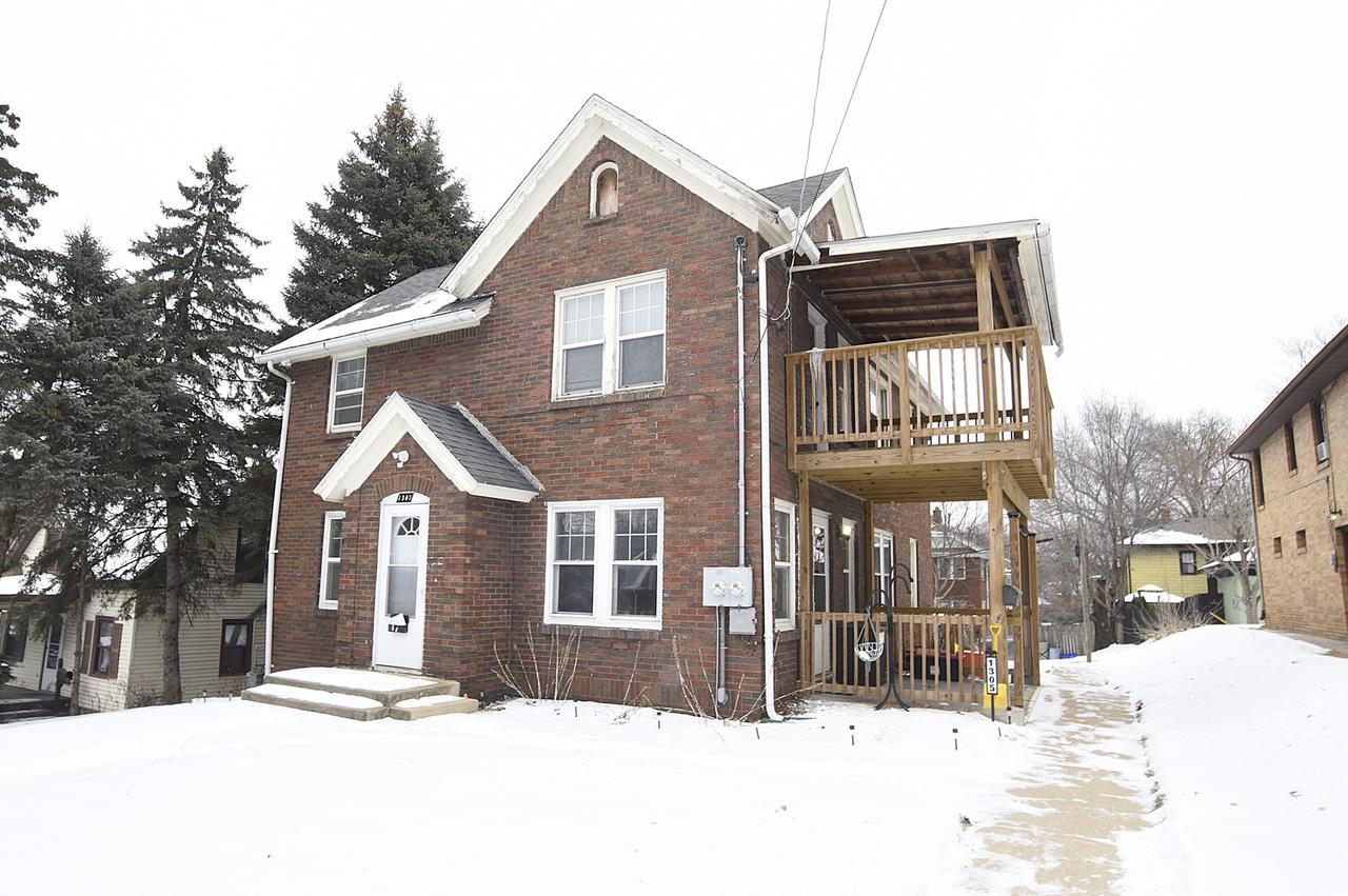 1305 Garrison Ave., Rockford, IL 61103