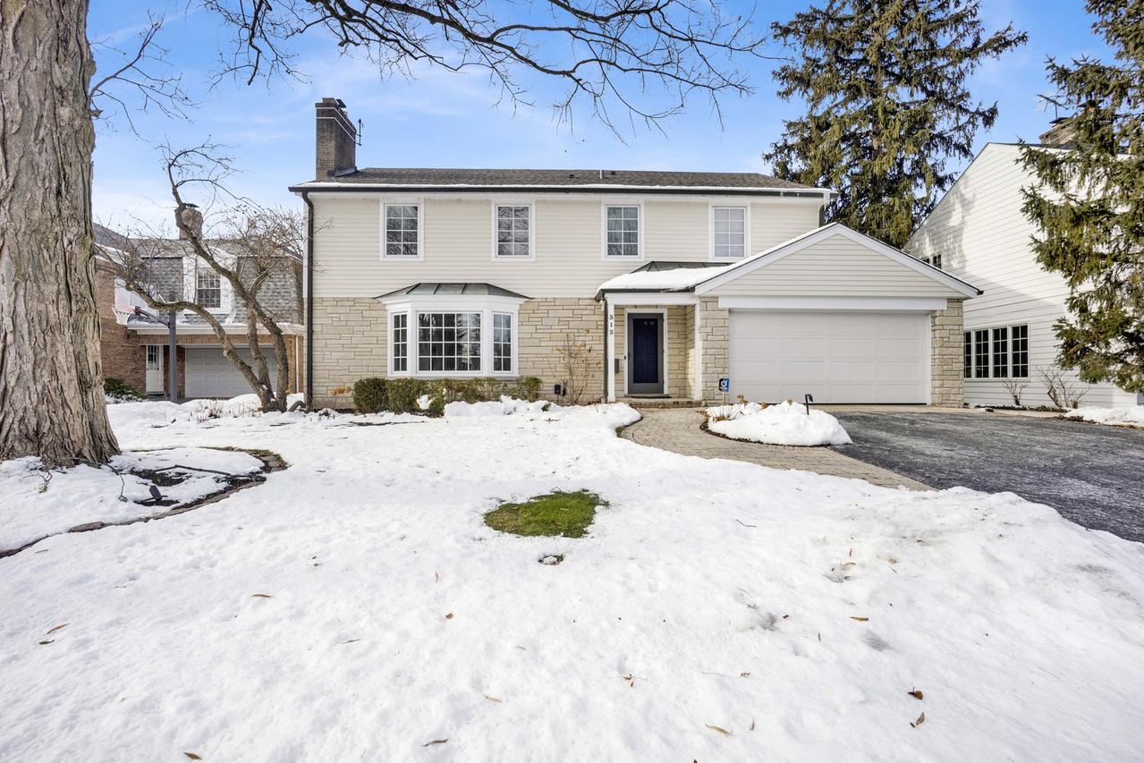 312 Rosewood Ave., Winnetka, IL 60093