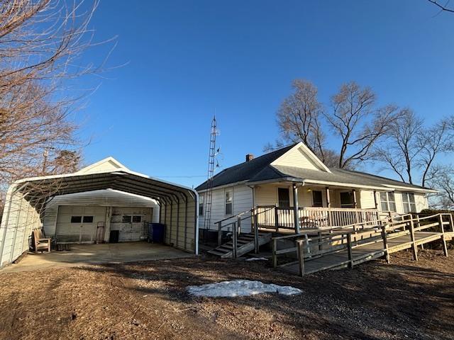 5106 N Cunningham Ave., Urbana, IL 61802