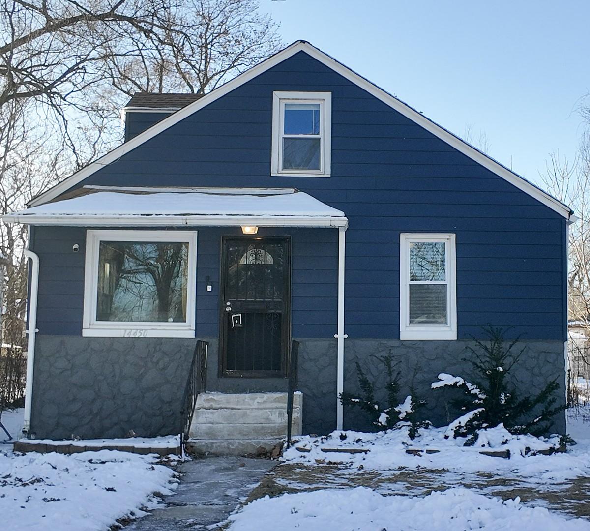 14450 S Sangamon St., Harvey, IL 60426