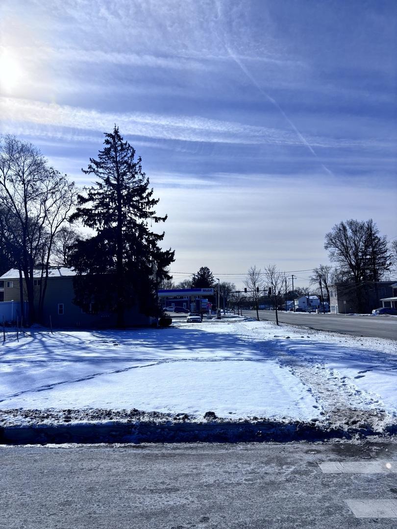 1200 S State St., Lockport, IL 60441