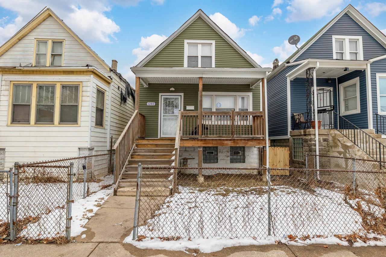 1240 W 74th Pl., Chicago, IL 60636