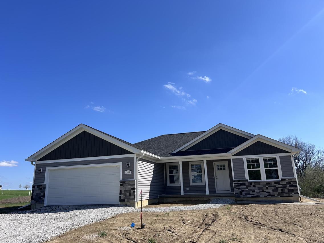 366 N 2959th Rd., Lasalle, IL 61301