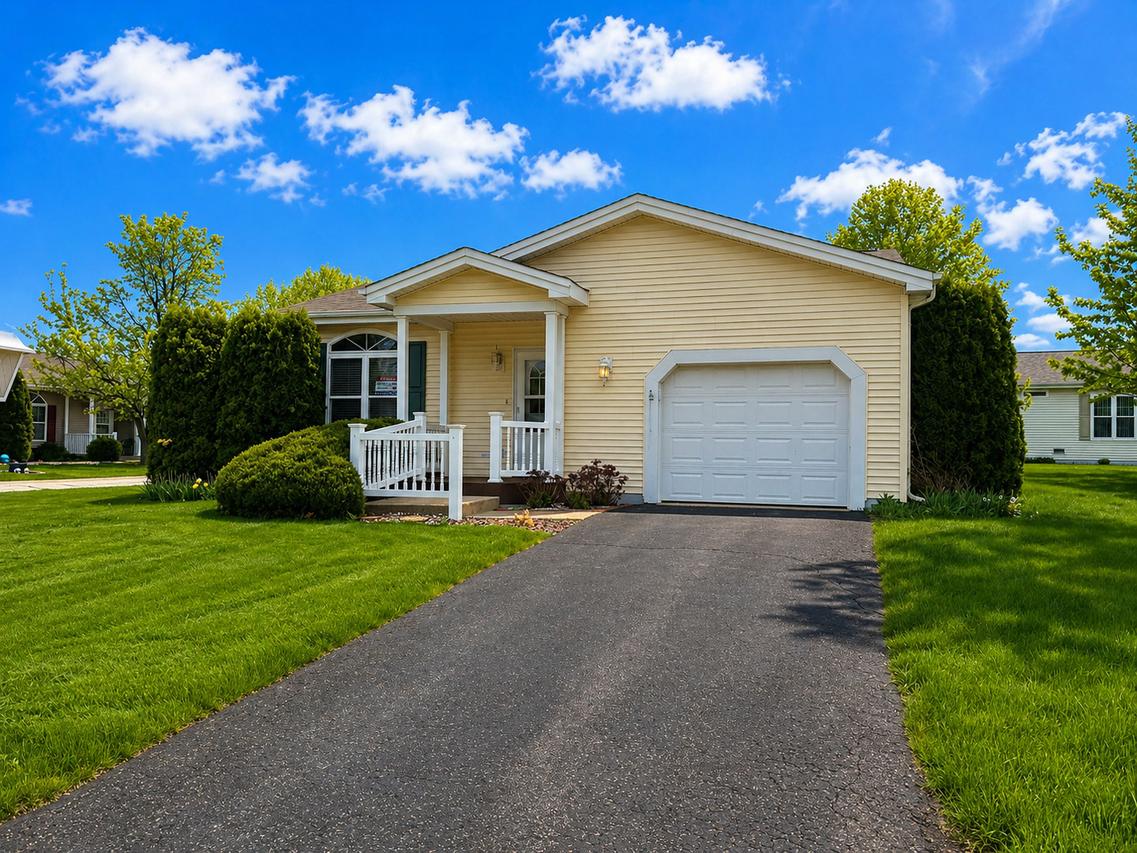 3214 Harness Ln., Grayslake, IL 60030