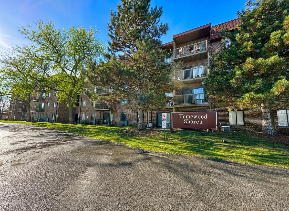 820 Elder Rd. #C-412, Homewood, IL 60430