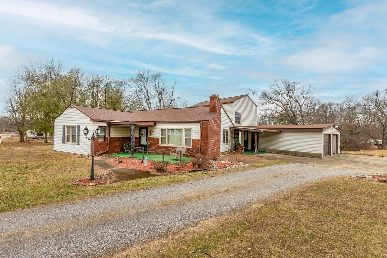 11328 Cedar Grove Rd. #1, Marion, IL 62959