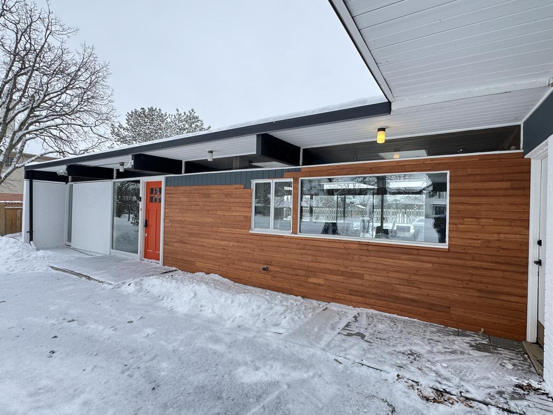 [Address Hidden by Seller], Highland Park, IL 60035