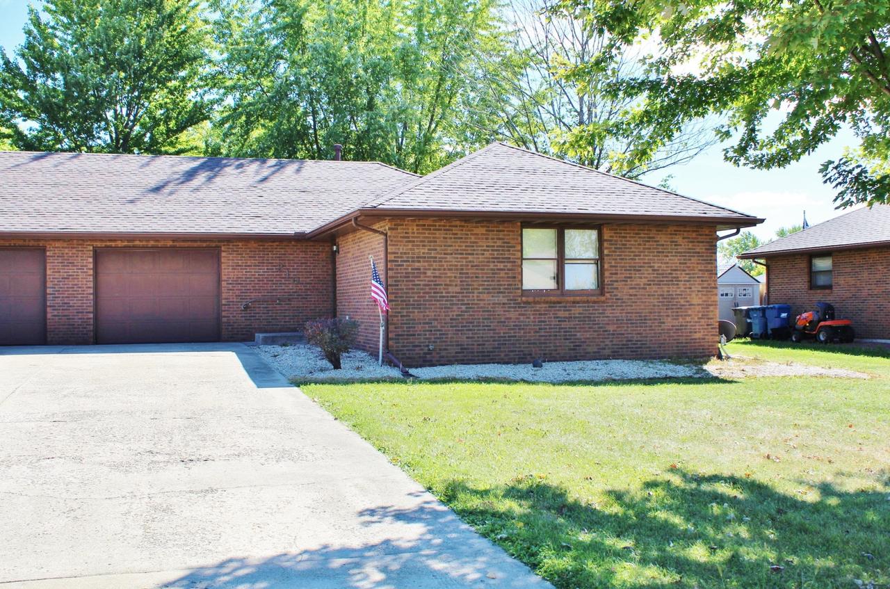 310 Carriage Dr., Morris, IL 60450