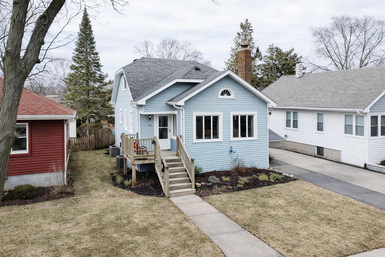 1511 Waverly Pl., Joliet, IL 60435